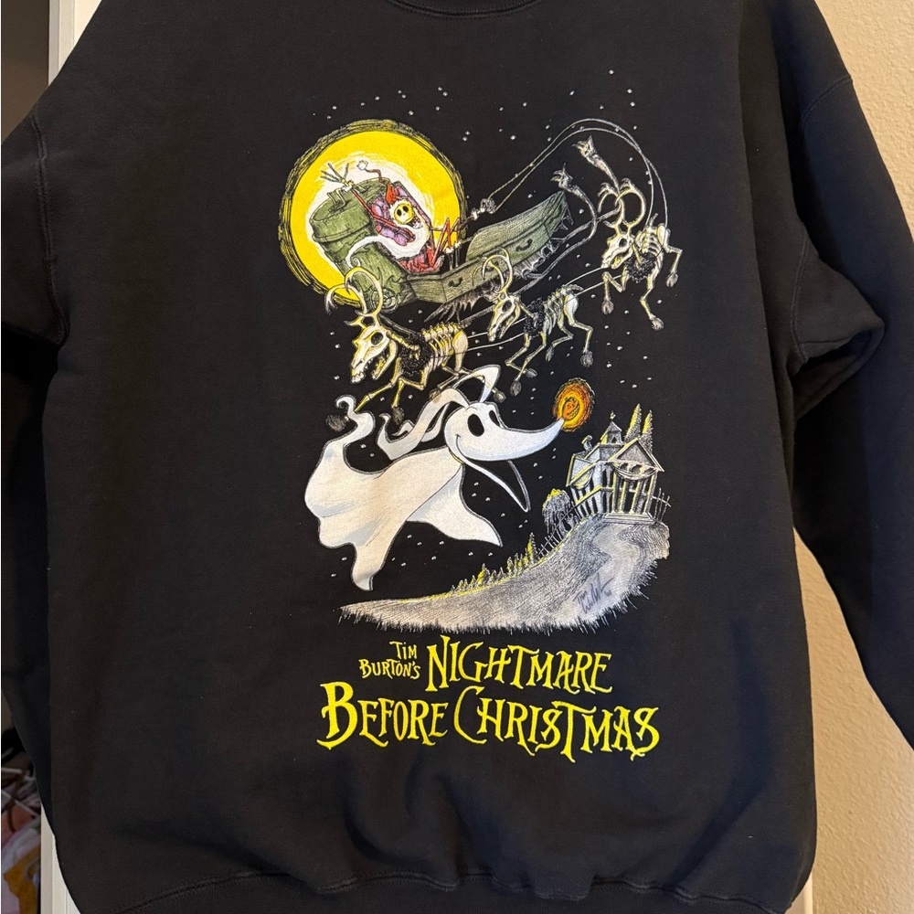 Vintage 2001 Disneyland The Nighmare Before Christmas Crewneck Sweater